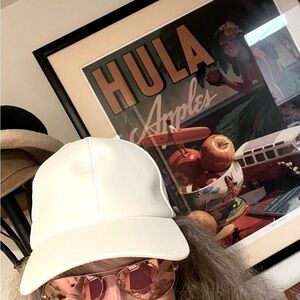 LululemonWhite Baseball Cap NWOT